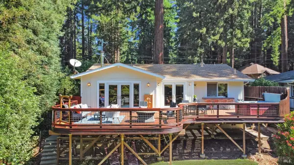 19617 Redwood Drive, Monte Rio, CA 95462