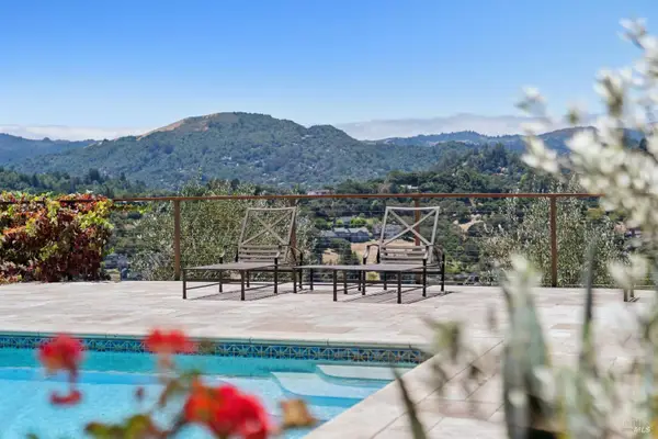 349 Fairhills Drive, San Rafael, CA 94901
