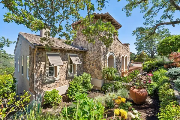 115 Stonetree Lane, Novato, CA 94945