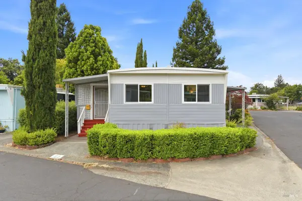 51 Coronado Circle, Santa Rosa, CA 95409
