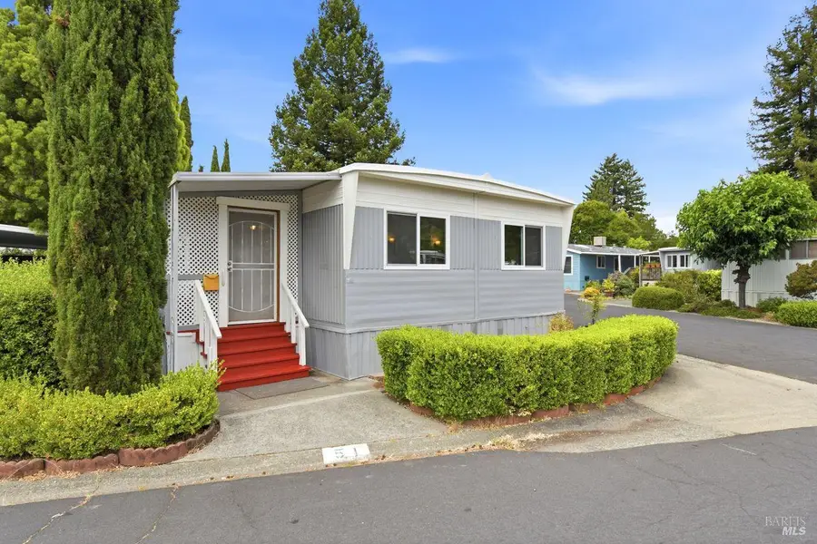 51 Coronado Circle, Santa Rosa, CA 95409 - #3