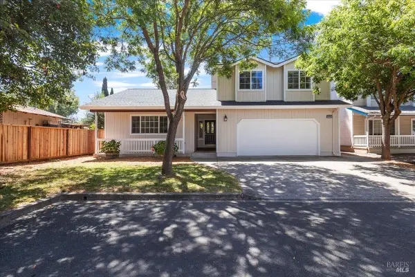 2802 Marlow Road, Santa Rosa, CA 95403