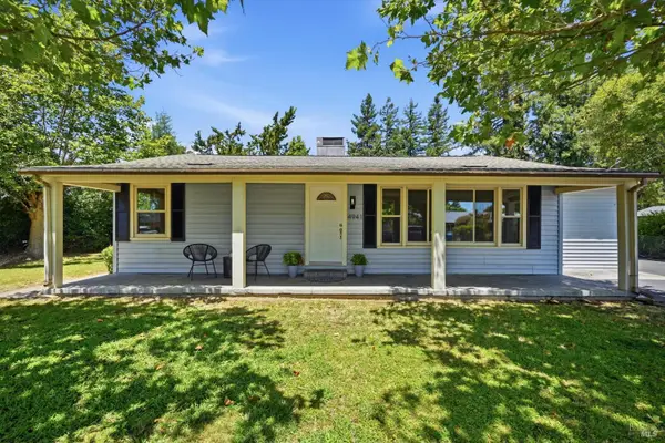4941 Hansen Drive, Santa Rosa, CA 95409