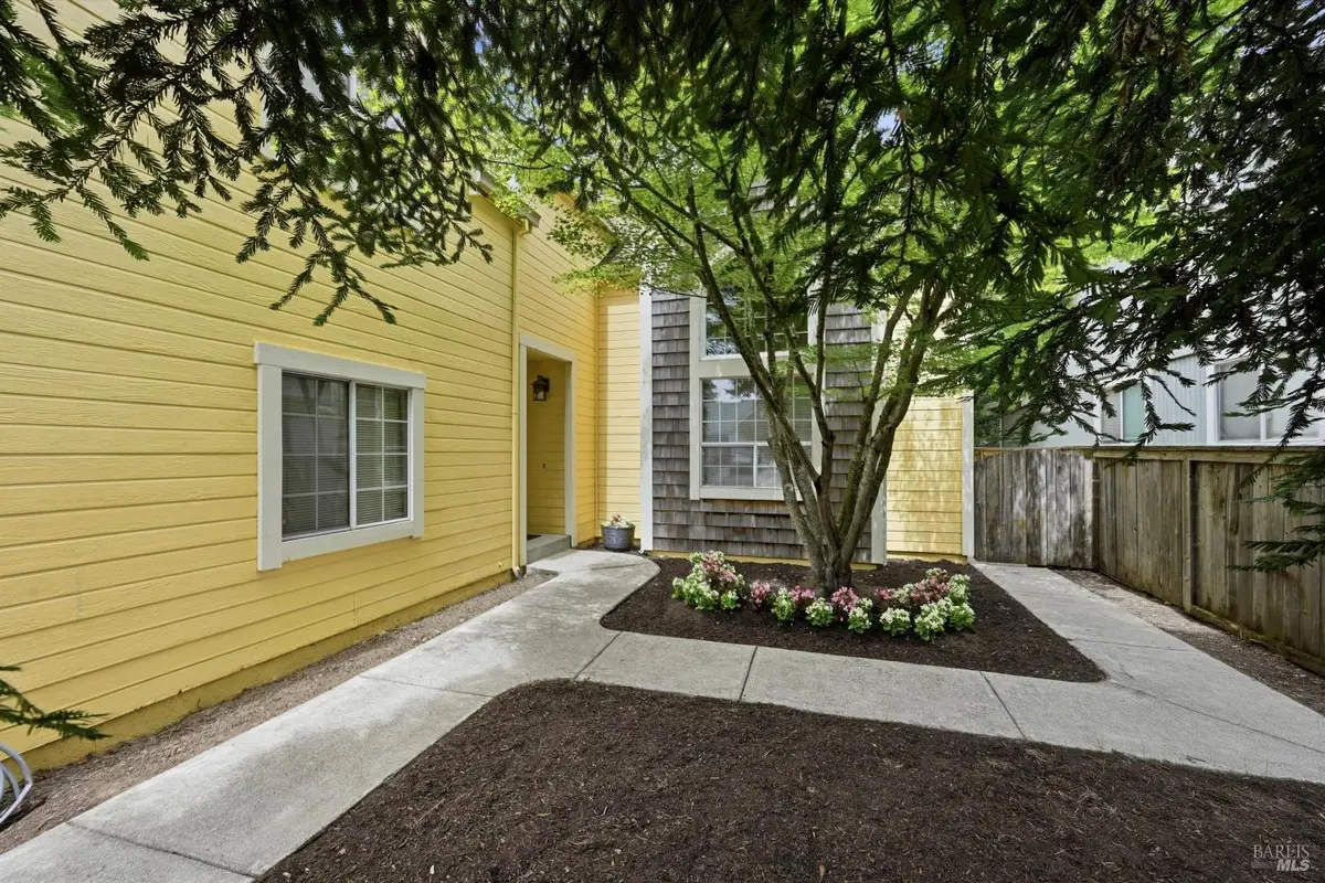 2211 Ironbark Drive, Santa Rosa, CA 95403 - #1