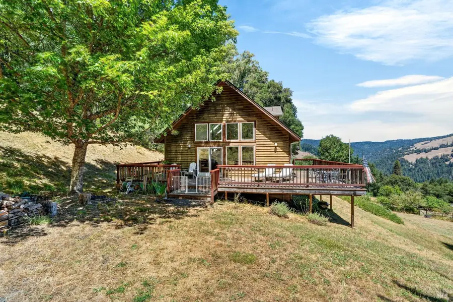 7601 Peachland Road, Boonville, CA 95415 - #3