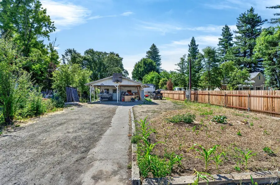 951 Highway 175 Highway, Hopland, CA 95449 - #2