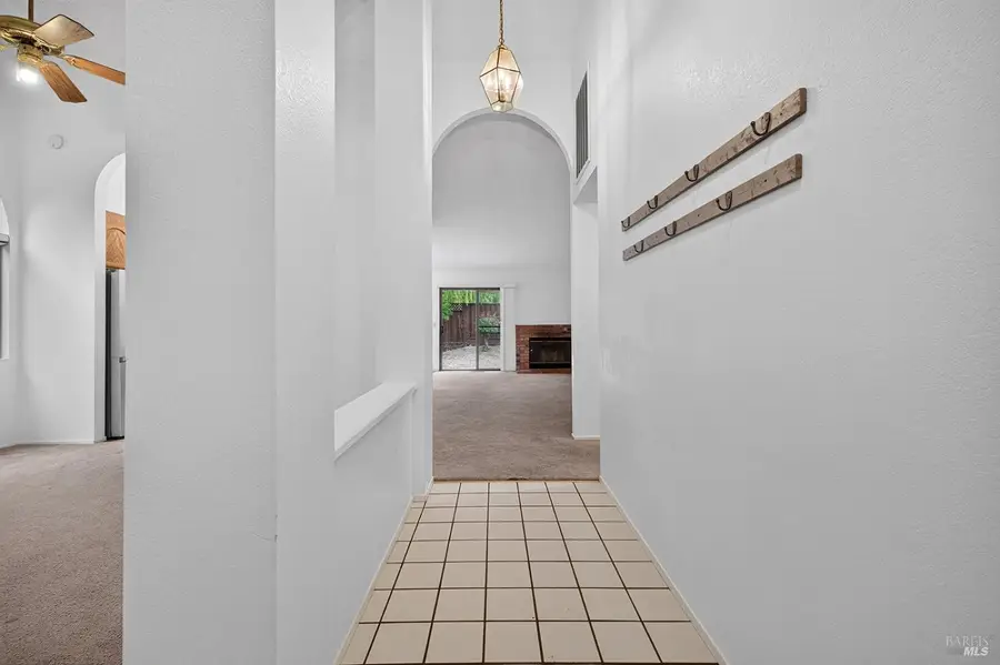 527 Mallory Avenue, Windsor, CA 95492 - #2