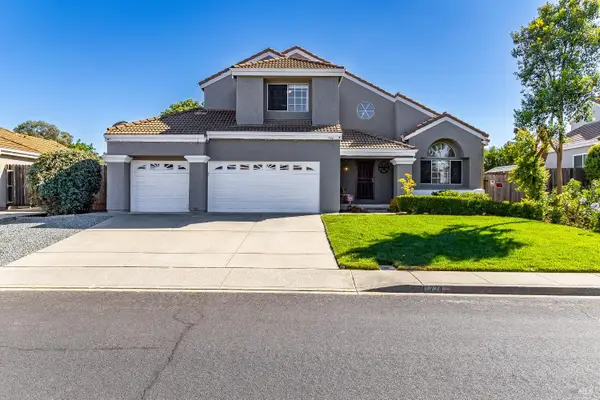 724 Bundoran Way, Vacaville, CA 95688