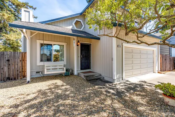 2291 Vista Del Sol Court, Santa Rosa, CA 95401