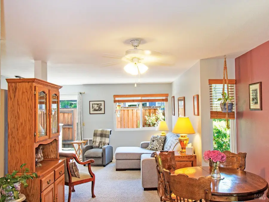 655 Racquet Club Circle, Rohnert Park, CA 94928 - #3