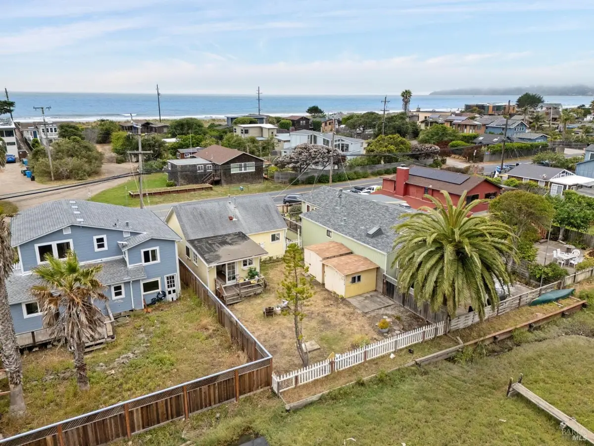 114 Calle Del Arroyo, Stinson Beach, CA 94970 - #1