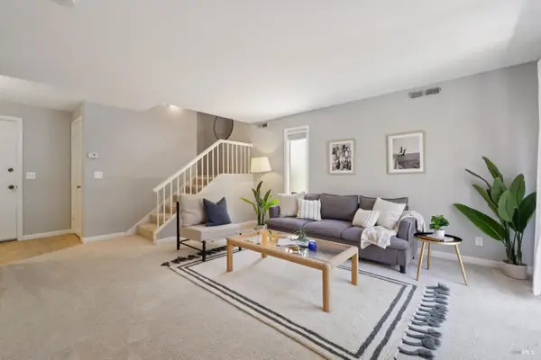 136 Surrey Lane, San Rafael, CA 94903