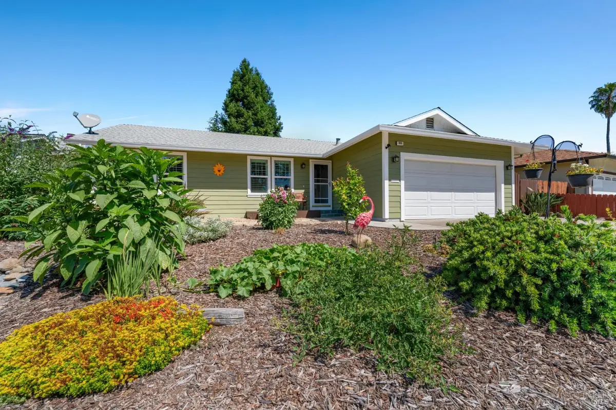 950 Emily Avenue, Rohnert Park, CA 94928 - #1