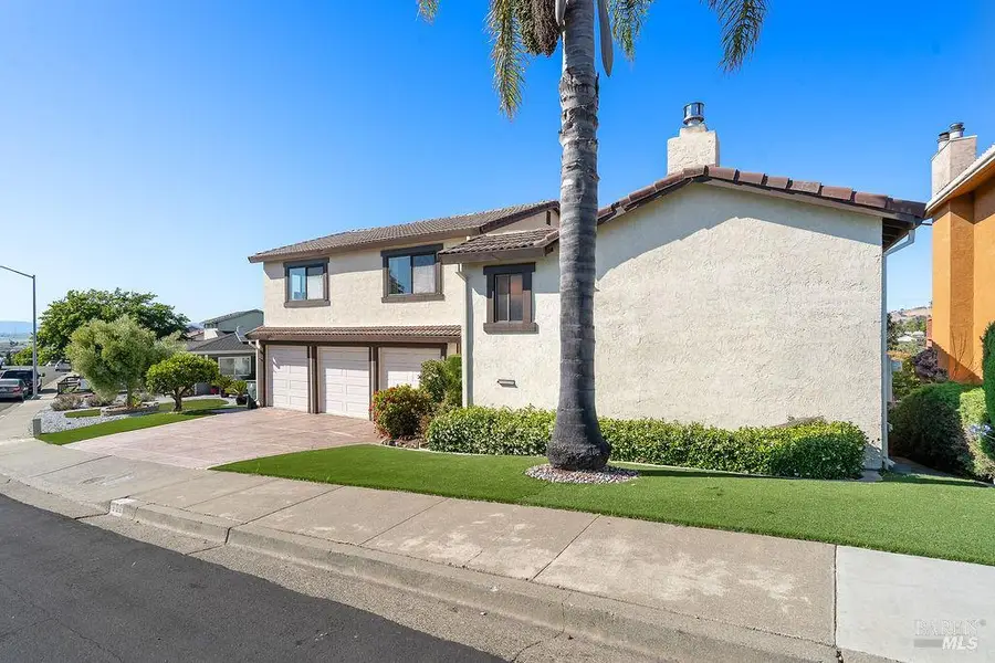 112 Serra Drive, Vallejo, CA 94590 - #2