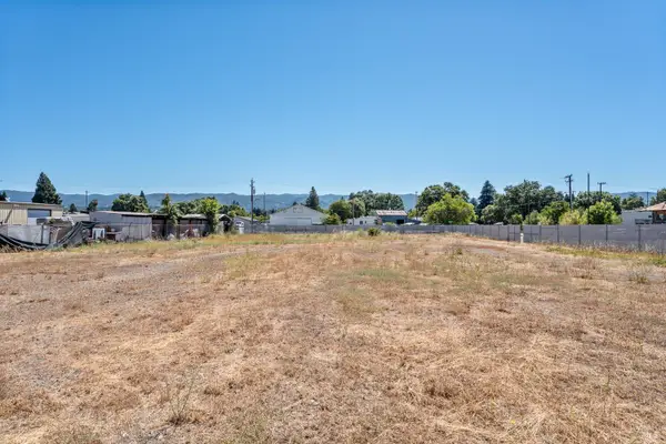 1080 Cunningham Street, Ukiah, CA 95482