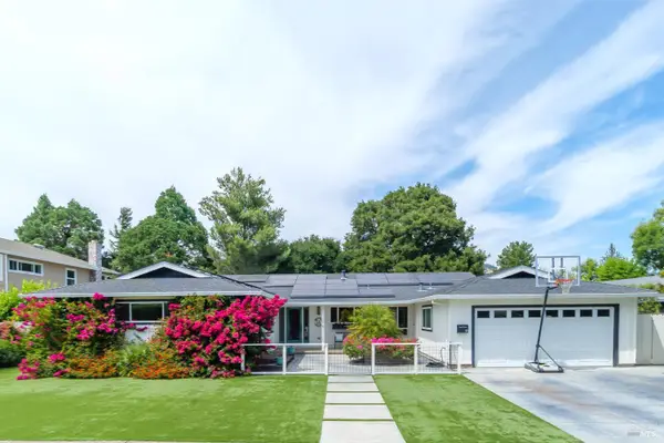 18 Devonshire Drive, Novato, CA 94947
