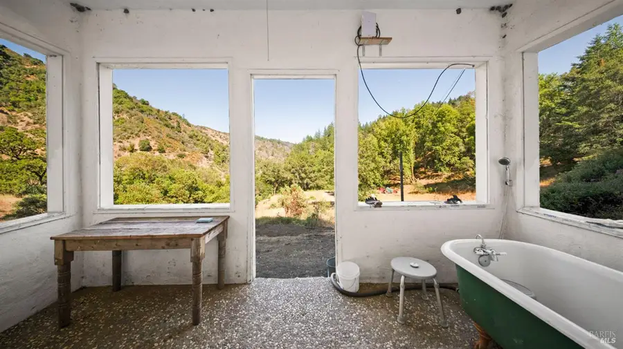 8868 Mill Creek Road, Healdsburg, CA 95448 - #2