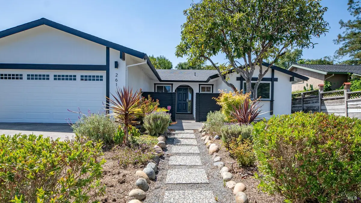 261 Redwood Circle, Petaluma, CA 94954 - #1