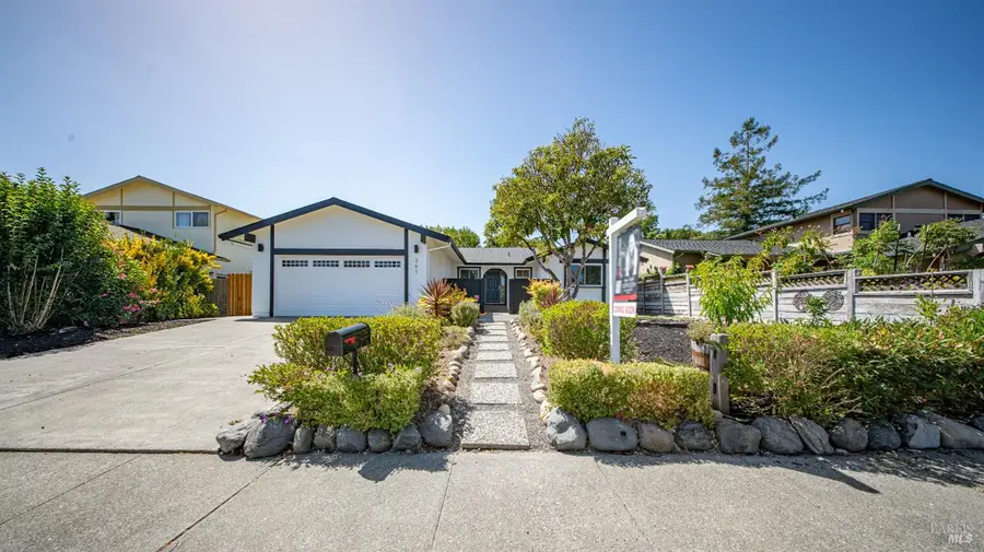 261 Redwood Circle, Petaluma, CA 94954 - #2