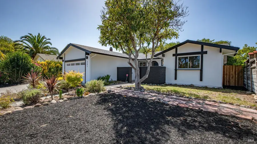 261 Redwood Circle, Petaluma, CA 94954 - #3