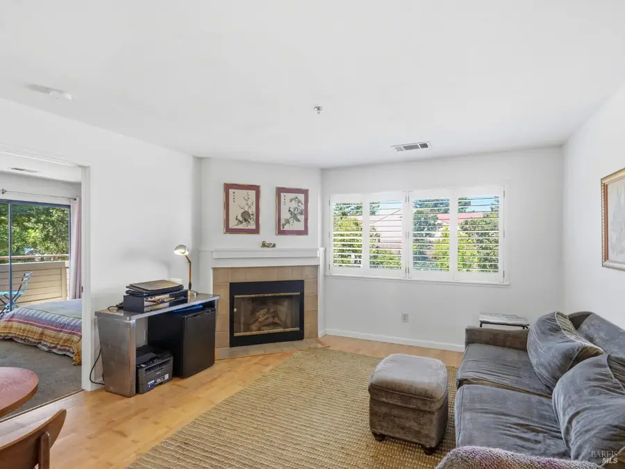 240 Seagull Row, Novato, CA 94945 - #2