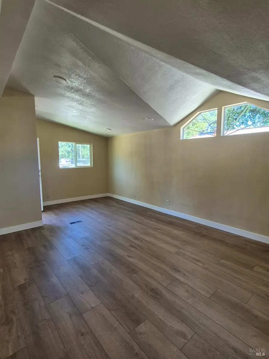 28 Donna Drive, Santa Rosa, CA 95403 - #3