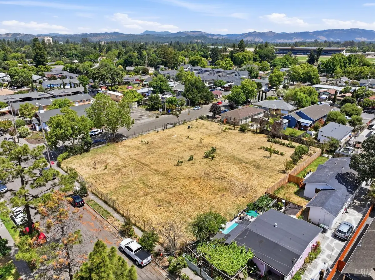 1306 Grand Avenue, Santa Rosa, CA 95404 - #1