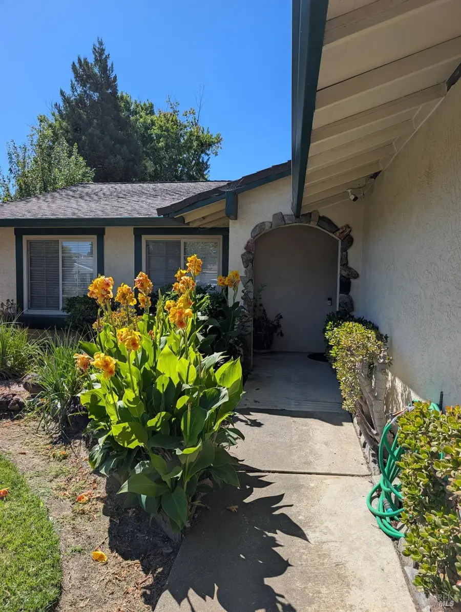 654 Houston Court, Vacaville, CA 95687 - #3
