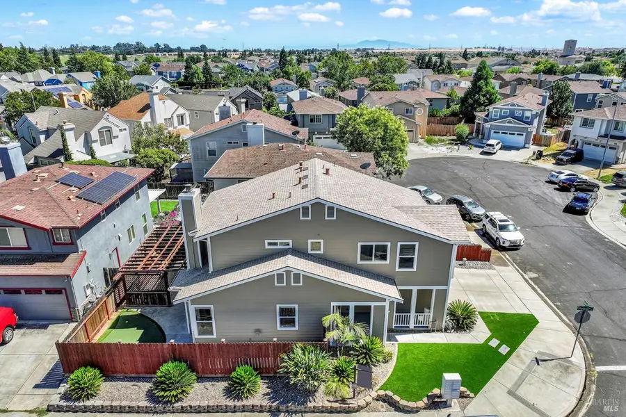 254 Calais Court, Vacaville, CA 95687 - #2