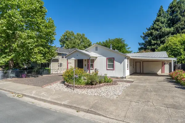 408 Grove Avenue, Ukiah, CA 95482