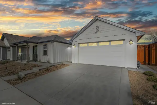 119 Maywood Lane, Windsor, CA 95492