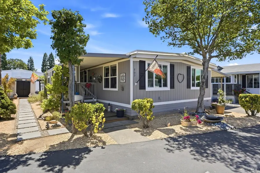 703 Sequoia Street, Windsor, CA 95492 - #3