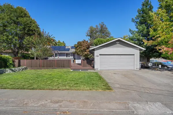 1386 Mcminn Avenue, Santa Rosa, CA 95407