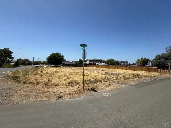3805 Elwin Lane, Santa Rosa, CA 95403