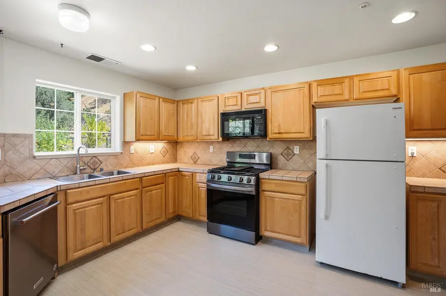 323 Portofino Way, Cloverdale, CA 95425 - #3