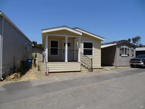 405 W Crystal Drive, Cotati, CA 94931