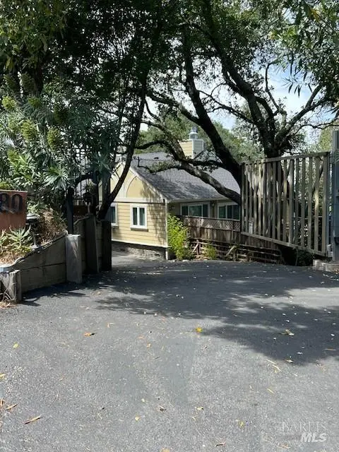 80 Oakmont Avenue, San Rafael, CA 94901