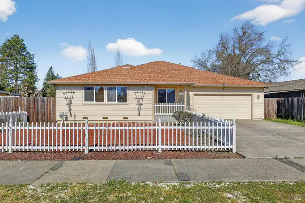 4313 Hoen Avenue, Santa Rosa, CA 95405