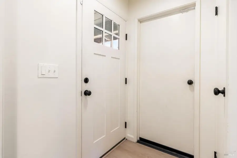 18 Eastside Circle, Petaluma, CA 94954 - #3