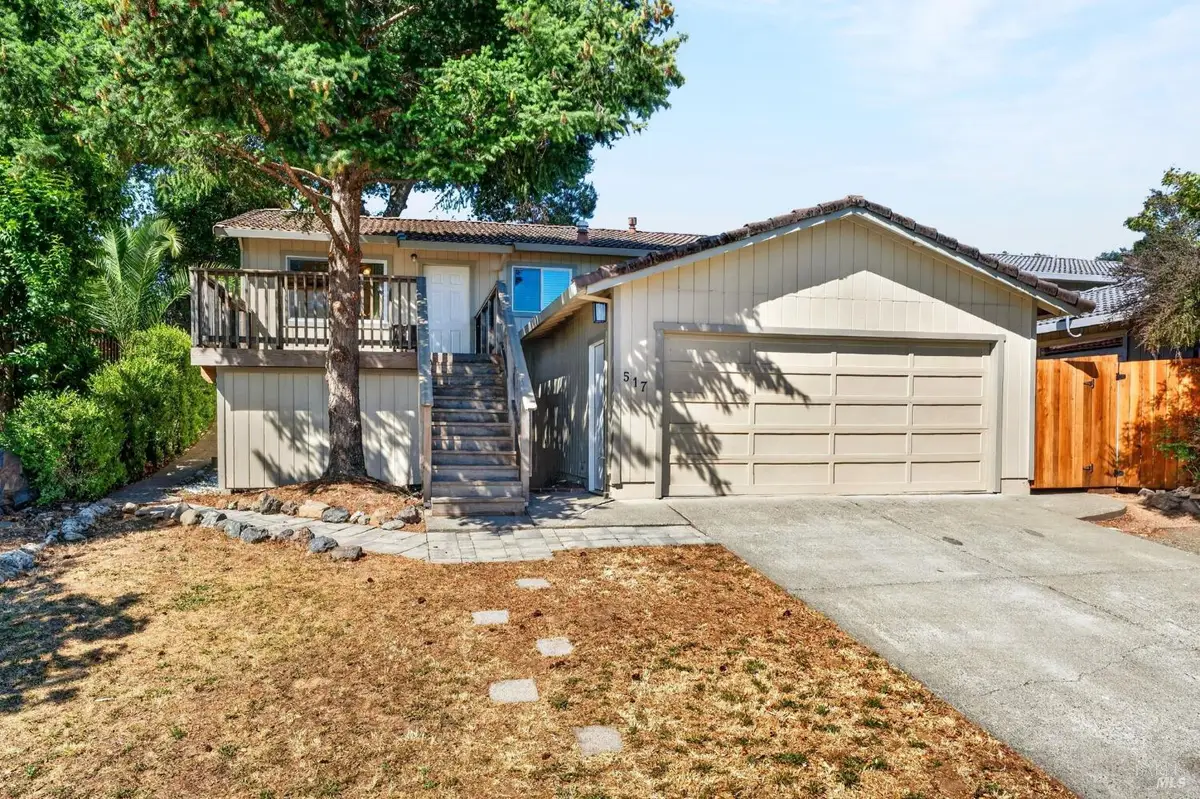 517 N Jefferson Street, Cloverdale, CA 95425 - #1