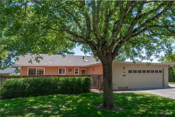 64 Temelec Circle, Sonoma, CA 95476