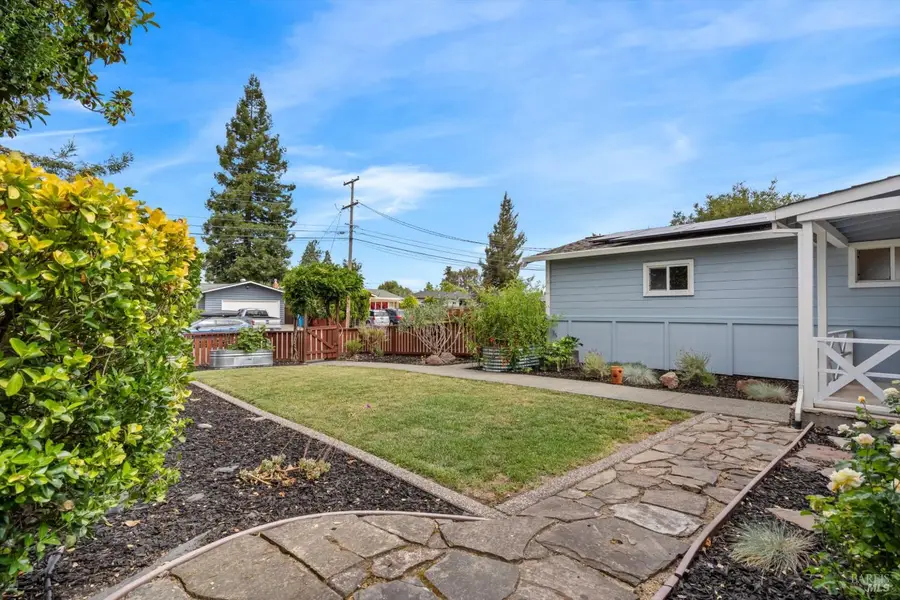 1424 Sierra Drive, Petaluma, CA 94954 - #2