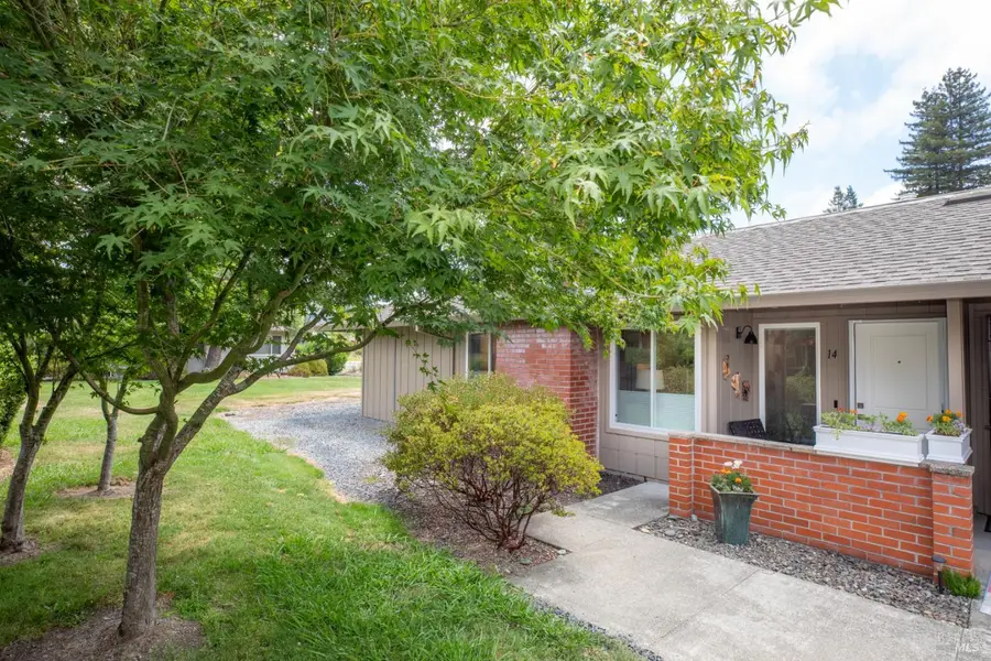 14 Woodgreen Street, Santa Rosa, CA 95409 - #2