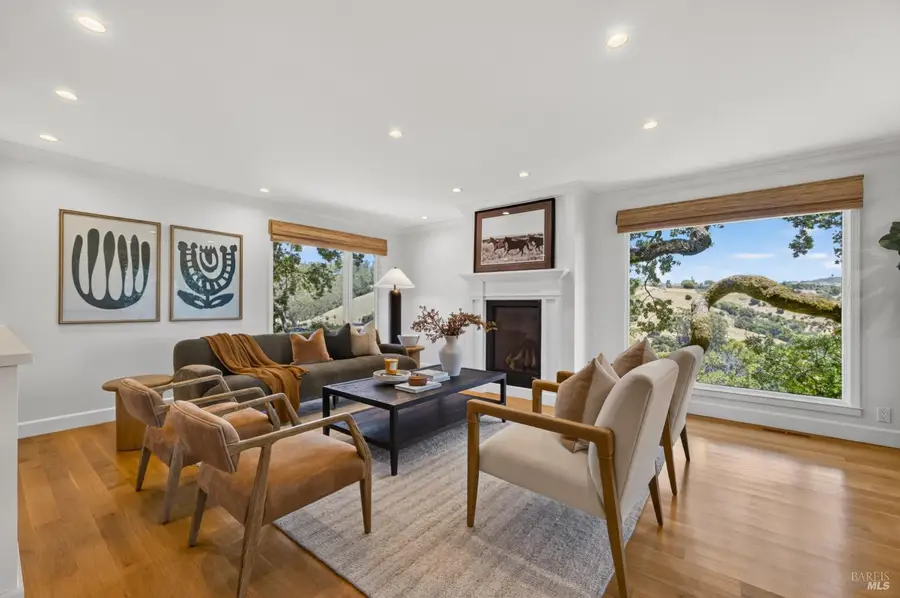 32 Longwood Drive, San Rafael, CA 94901 - #2