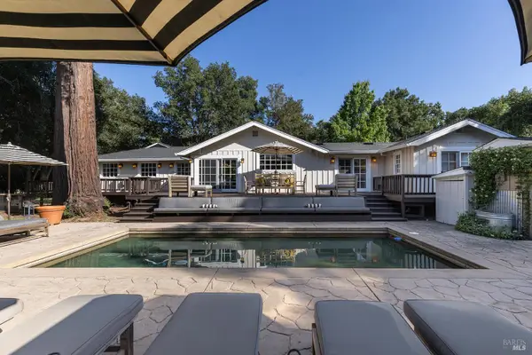 17115 Arnold Drive, Sonoma, CA 95476