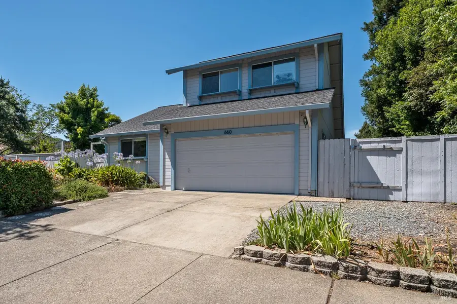 660 Capps Lane, Ukiah, CA 95482 - #3