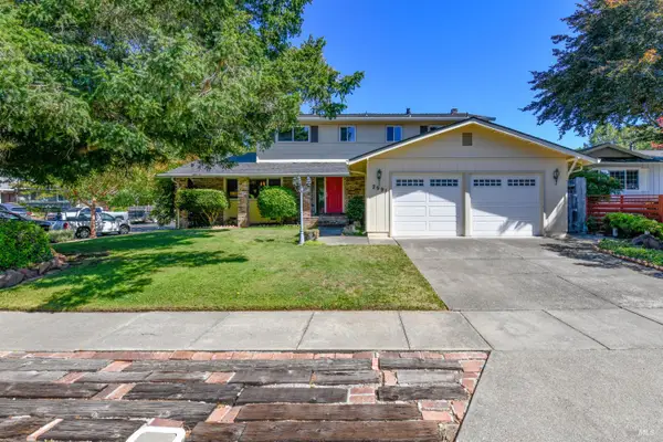 2991 Applewood Court, Napa, CA 94558