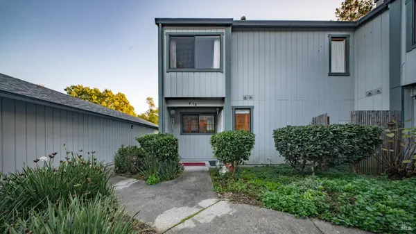 418 Occidental Circle, Santa Rosa, CA 95401