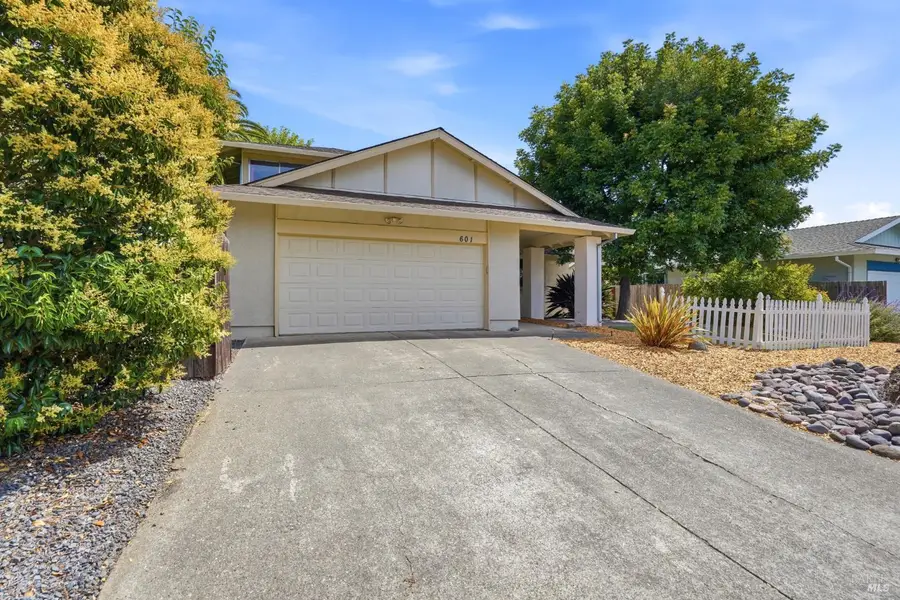 601 Appaloosa Drive, Petaluma, CA 94954 - #2