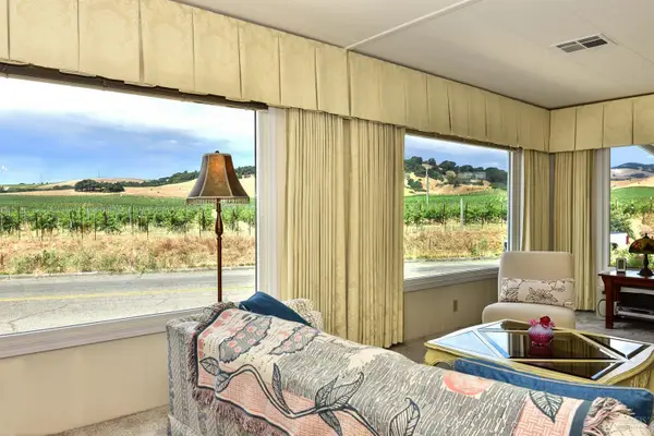 139 Bear Flag Road, Sonoma, CA 95476